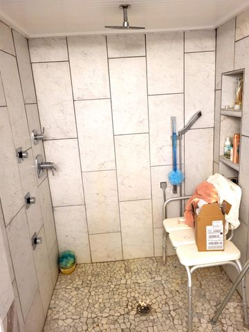 49 Poplar Landing Lane, Elloree, SC 29047