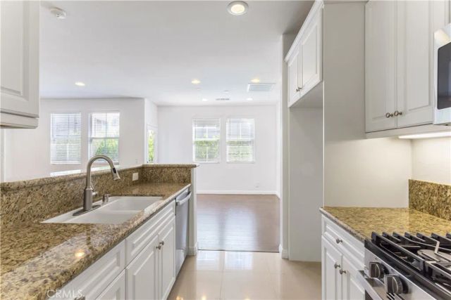 12452 Palacio Lane, Eastvale, CA 91752