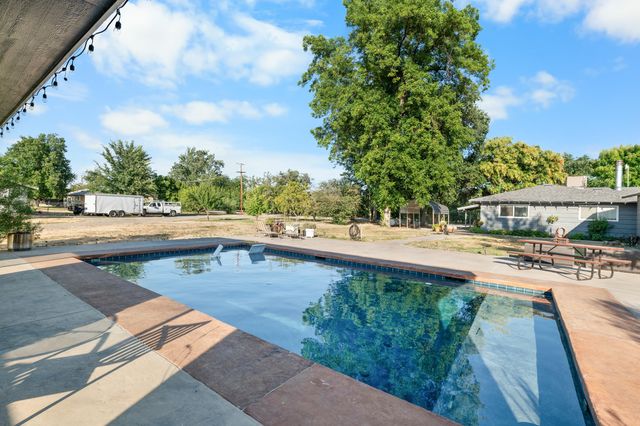 23488 Salt Creek Road, Red Bluff, CA 96080
