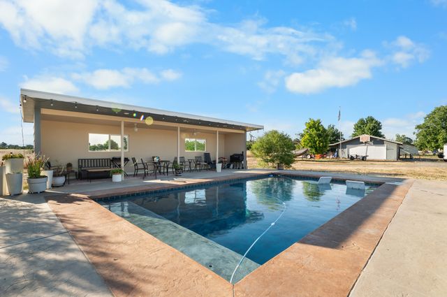 23488 Salt Creek Road, Red Bluff, CA 96080
