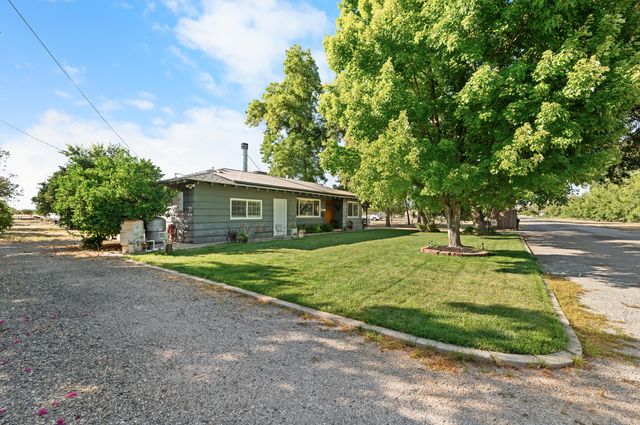 23488 Salt Creek Road, Red Bluff, CA 96080