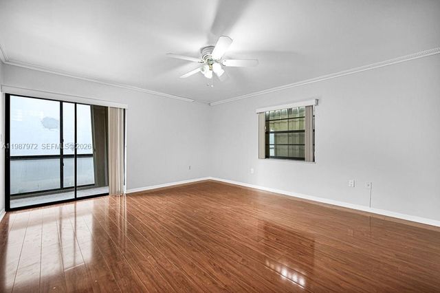 4020 N Hills Dr 2, Hollywood, FL 33021