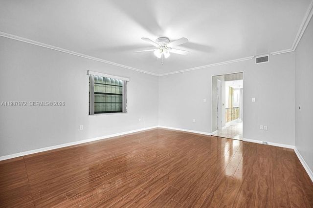 4020 N Hills Dr 2, Hollywood, FL 33021