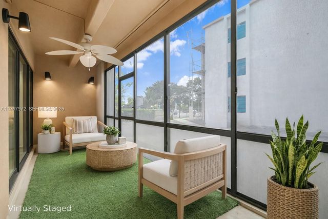 4020 N Hills Dr 2, Hollywood, FL 33021