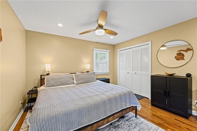 9520 Carter Drive, Overland Park, KS 66212