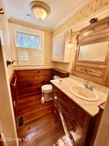7886 Nc 222, Fountain, NC 27829