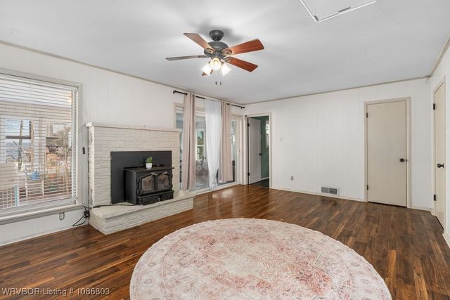 4871 Kibler Road, Van Buren, AR 72956