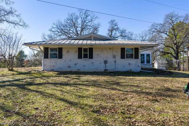 4871 Kibler Road, Van Buren, AR 72956
