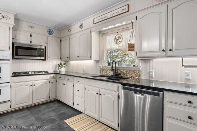 4871 Kibler Road, Van Buren, AR 72956