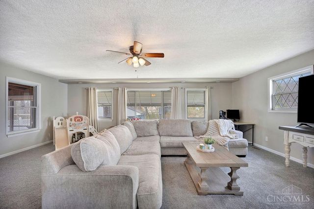 6917 Kleindale Avenue, North College Hill, OH 45231