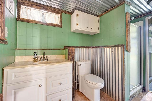 6917 Kleindale Avenue, North College Hill, OH 45231