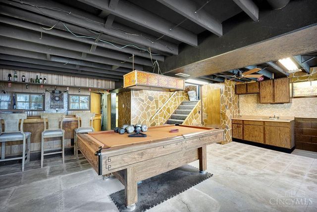 6917 Kleindale Avenue, North College Hill, OH 45231