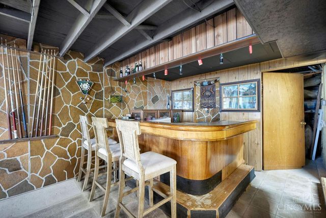 6917 Kleindale Avenue, North College Hill, OH 45231