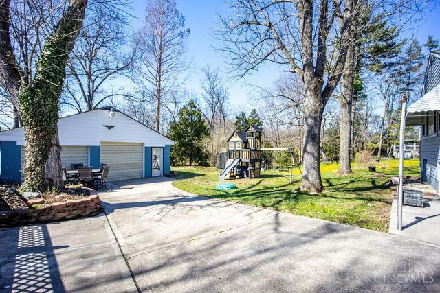 6917 Kleindale Avenue, North College Hill, OH 45231