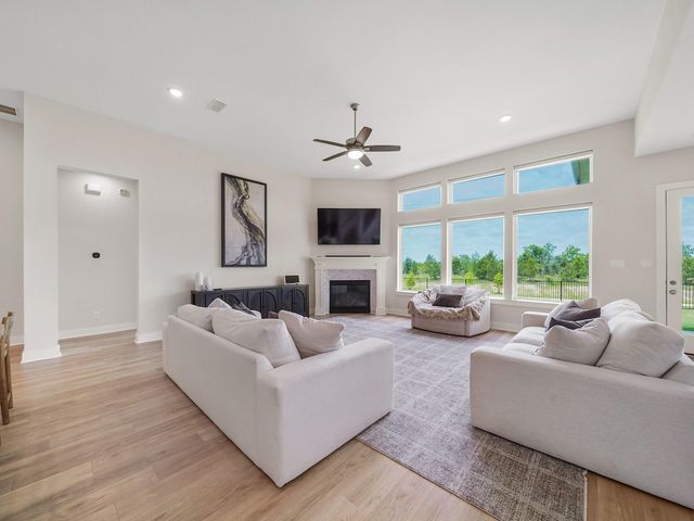 5802 Emerald Ranch Lane, Fulshear, TX 77441