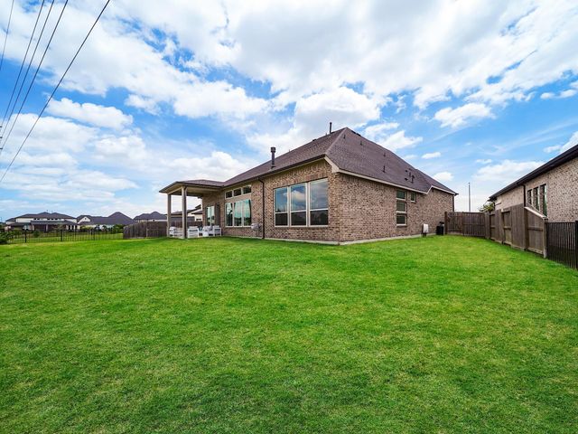 5802 Emerald Ranch Lane, Fulshear, TX 77441