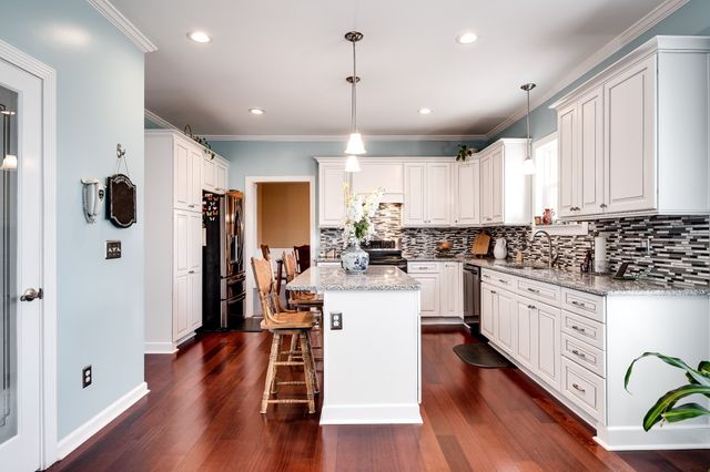 138 Grove Ln, S, Hendersonville, TN 37075