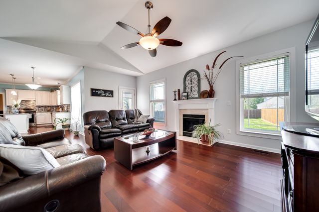 138 Grove Ln, S, Hendersonville, TN 37075