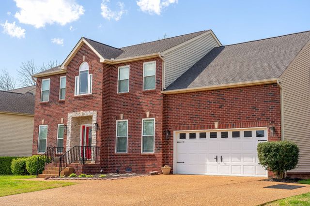 138 Grove Ln, S, Hendersonville, TN 37075