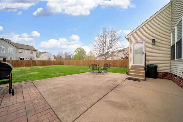 138 Grove Ln, S, Hendersonville, TN 37075