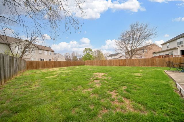 138 Grove Ln, S, Hendersonville, TN 37075
