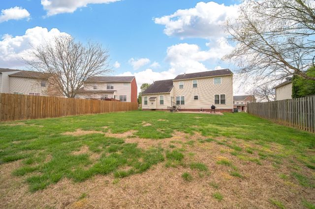 138 Grove Ln, S, Hendersonville, TN 37075