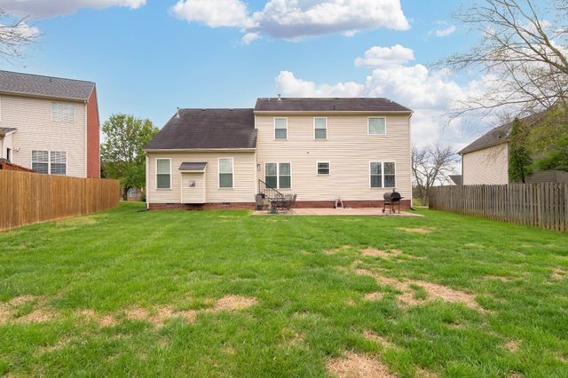 138 Grove Ln, S, Hendersonville, TN 37075