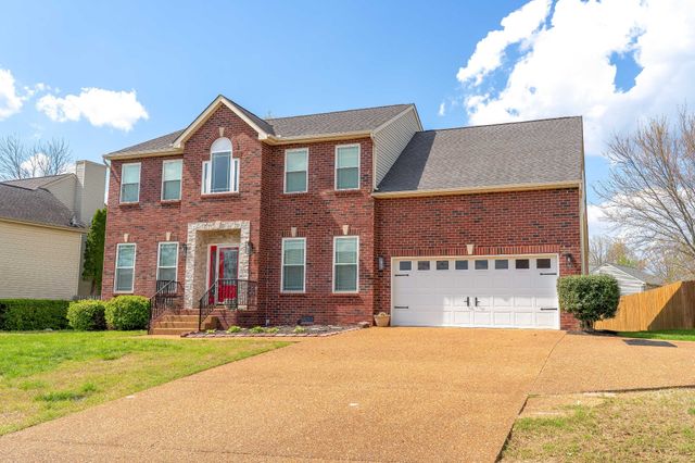 138 Grove Ln, S, Hendersonville, TN 37075