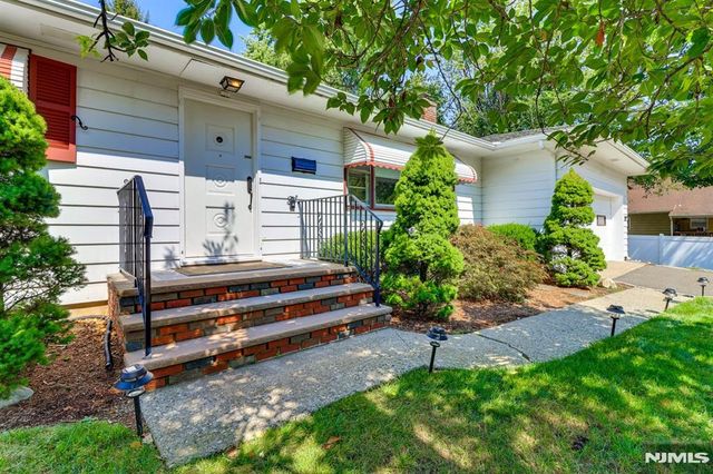 213 Haroldson, Pompton Lakes, NJ 07442