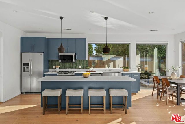 3731 Toland Way, Los Angeles, CA 90065