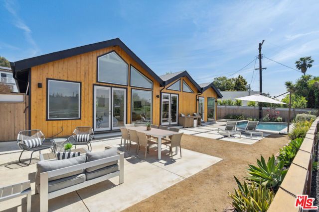 3731 Toland Way, Los Angeles, CA 90065