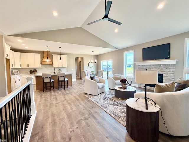 5483 Championship Drive, Fenton Twp, MI 48451