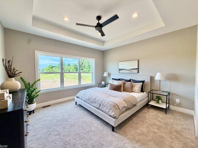 5483 Championship Drive, Fenton Twp, MI 48451