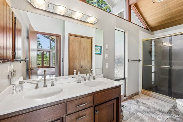 26414 SE 172nd Street, Issaquah, WA 98027