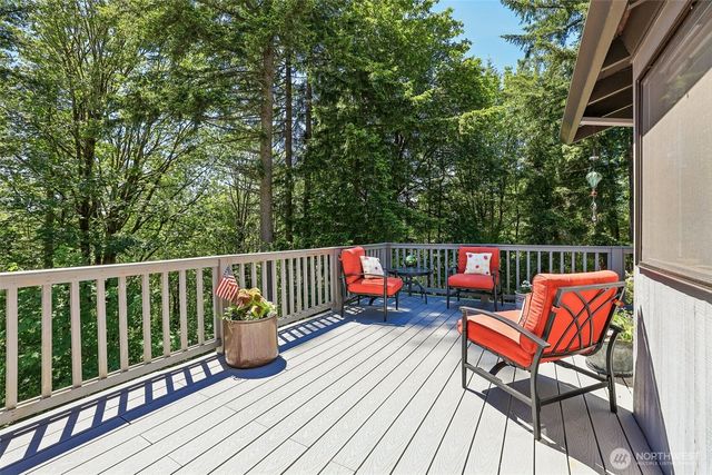 26414 SE 172nd Street, Issaquah, WA 98027