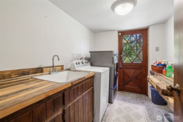 26414 SE 172nd Street, Issaquah, WA 98027