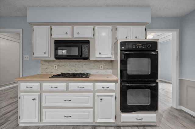 1015 Lansdale Drive, Duncanville, TX 75116