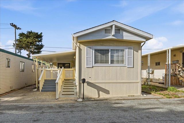 3128 Crescent Avenue, Marina, CA 93933