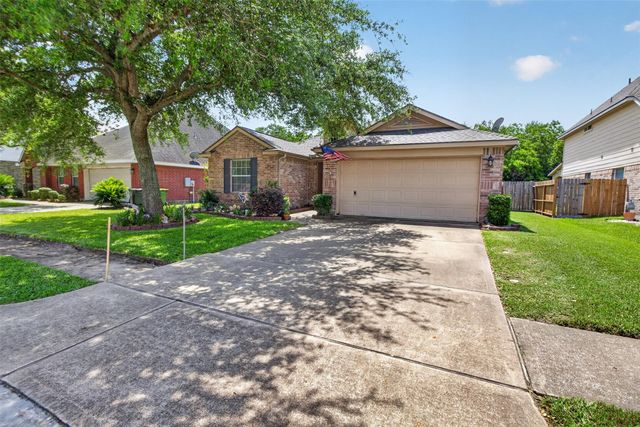 3614 Mahogany Trail, Pearland, TX 77584