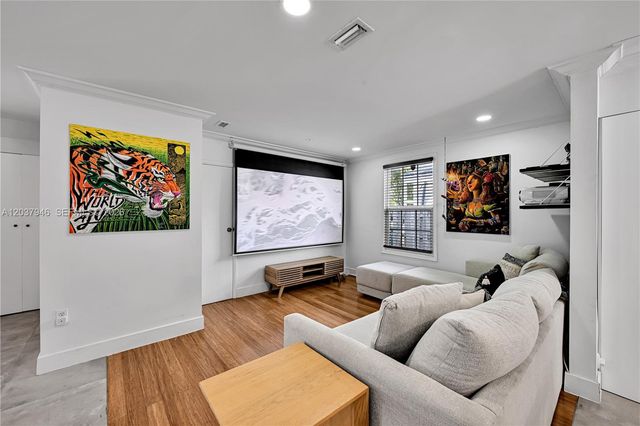 21150 NE 3rd Avenue, Miami, FL 33179