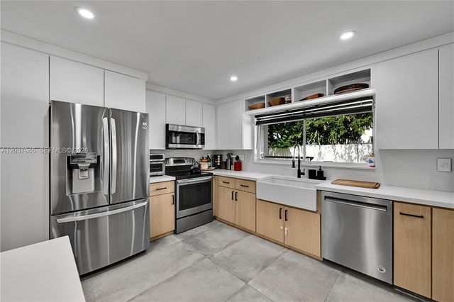 21150 NE 3rd Avenue, Miami, FL 33179