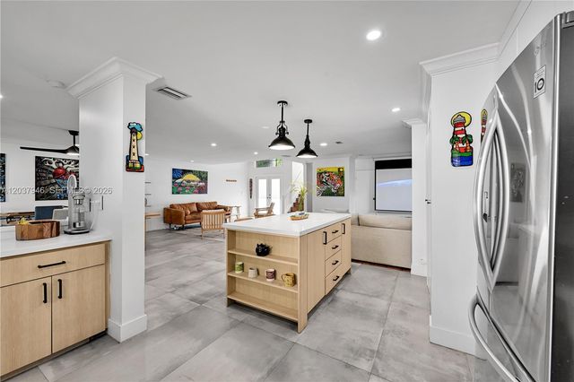 21150 NE 3rd Avenue, Miami, FL 33179