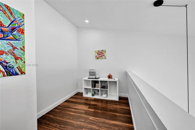 21150 NE 3rd Avenue, Miami, FL 33179