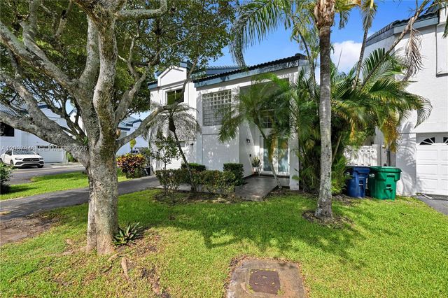 21150 NE 3rd Avenue, Miami, FL 33179
