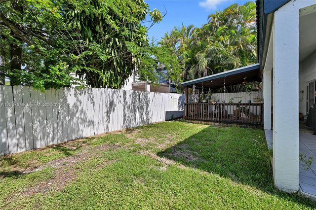21150 NE 3rd Avenue, Miami, FL 33179