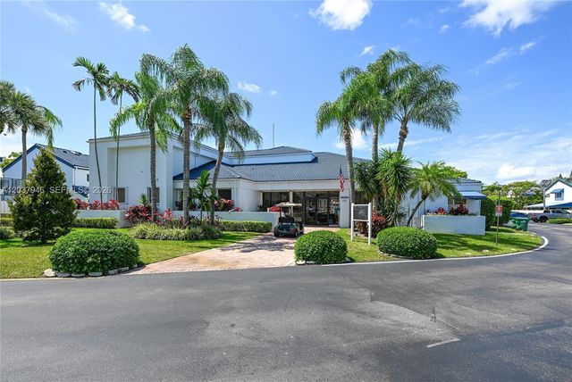 21150 NE 3rd Avenue, Miami, FL 33179