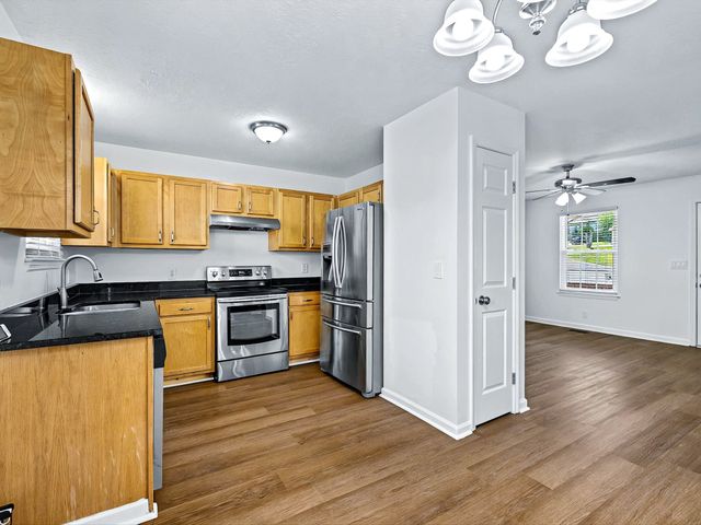 2688 Pine Ridge Dr, Nashville, TN 37207