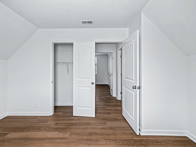 2688 Pine Ridge Dr, Nashville, TN 37207