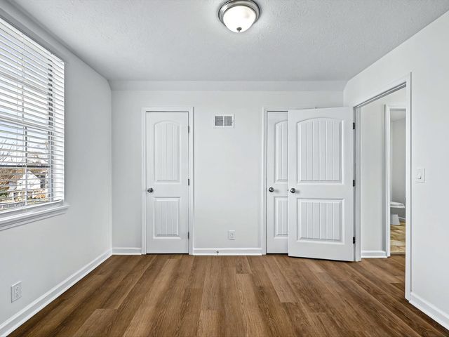 2688 Pine Ridge Dr, Nashville, TN 37207