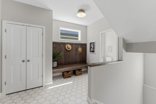 7660 Waverly Avenue, Shakopee, MN 55379